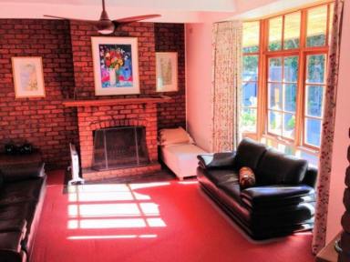 House For Sale - VIC - Rosebud - 3939 - Home and Garden by the Beach and Bay (Image 2)