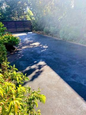 House For Sale - VIC - Rosebud - 3939 - A private yet central Peninsula retreat, perfect for summer and winter living  (Image 2)