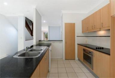 House Leased - QLD - Varsity Lakes - 4227 - Spacious 3 Level Townhouse with 3 large Balconies - as big as a house!  (Image 2)