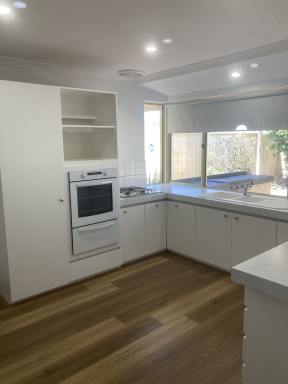 House Leased - WA - Currambine - 6028 - 10 Brunel court Currambine  (Image 2)