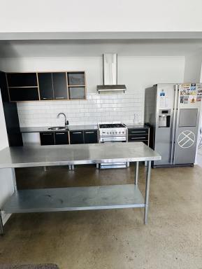 Townhouse For Sale - WA - Golden Bay - 6174 - The Beach is Calling!  (Image 2)