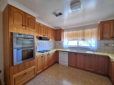 House For Sale - NSW - Gundagai - 2722 - Solid Family Home with Views  (Image 2)