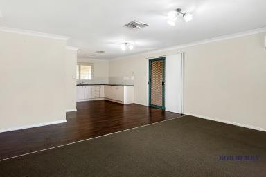 House Leased - NSW - Dubbo - 2830 - Low-Maintenance Three-Bedroom Home in Eastridge (Image 2)