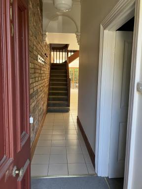 Terrace For Lease - VIC - South Melbourne - 3205 - 3 Bedroom Victorian Terrace (Image 2)