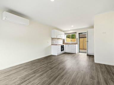 Unit For Lease - VIC - Bairnsdale - 3875 - SPACIOUS ONE BEDROOM UNIT  (Image 2)