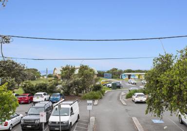 House For Lease - NSW - Kiama Downs - 2533 - Fully Furnished 3-bedroom Unit (Image 2)