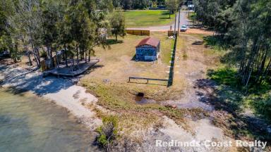 Residential Block For Sale - QLD - Russell Island - 4184 - A Rare Waterfront Offering Like No Other on the Bay Islands  (Image 2)