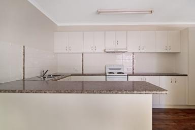 Unit Leased - QLD - East Toowoomba - 4350 - Neat & Presentable 3-Bedroom Unit in Leafy East Toowoomba  (Image 2)