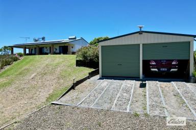 House For Sale - QLD - Black Snake - 4600 - THE ULTIMATE ESCAPE – 235 ACRE OFF GRID LIFESTYLE (Image 2)