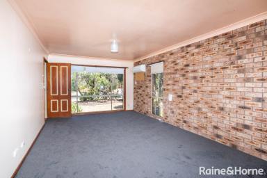 Unit For Sale - NSW - Ashmont - 2650 - Relaxed, Low-Maintenance Living in a Peaceful Pocket  (Image 2)