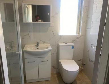 House Leased - NSW - Toronto - 2283 - 3 Bedroom Waterfront Home  (Image 2)