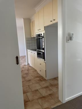 Unit For Lease - VIC - Westmeadows - 3049 - A Perfect Place to Call Home  (Image 2)