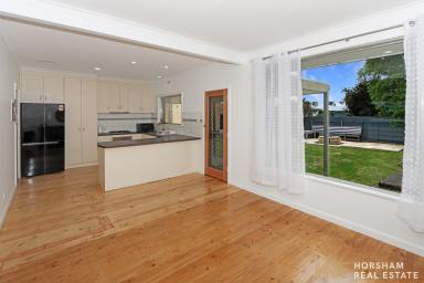 House For Lease - VIC - Horsham - 3400 - Updated 3-Bedroom Home  (Image 2)