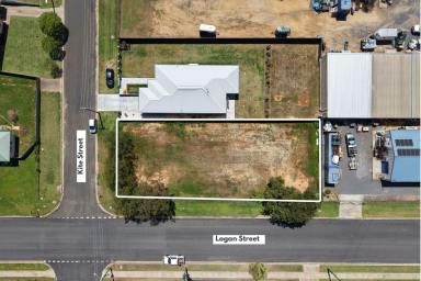 Residential Block For Sale - NSW - Cowra - 2794 - DEVELOPMENT SITE – APPROVED FOR 4 X UNITS!  (Image 2)
