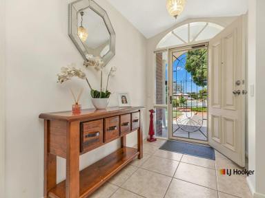 House For Sale - NSW - Moama - 2731 - Highly sought after Moama location.  (Image 2)