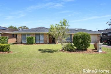 House For Sale - NSW - Bomaderry - 2541 - Spacious Family Entertainer (Image 2)