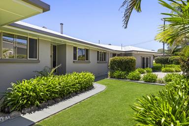 House For Sale - QLD - Darling Heights - 4350 - Family Home with Massive Shed  (Image 2)