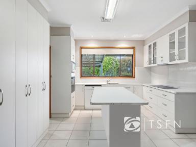 House For Sale - VIC - Bendigo - 3550 - Panoramic Views and Prime Inner City Location (Image 2)