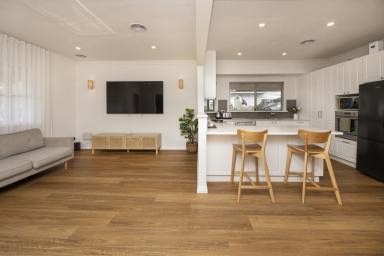 House For Sale - VIC - Swan Hill - 3585 - Beautifully Updated Home with Exceptional Entertaining Space (Image 2)