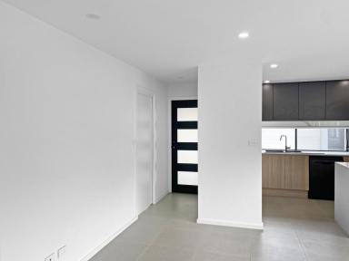 Villa For Sale - NSW - Albion Park - 2527 - Near-New Designer Villa in Walk-to-Everything Location (Image 2)