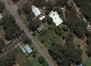 Residential Block Sold - QLD - Lamb Island - 4184 - Level block, no council overlays 574 sqm (Image 2)