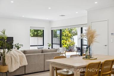 House For Sale - WA - Joondanna - 6060 - Family Home of Epic Proportions!  (Image 2)