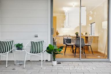 House For Sale - WA - Balga - 6061 - Brand New Home in Superb Position!  (Image 2)