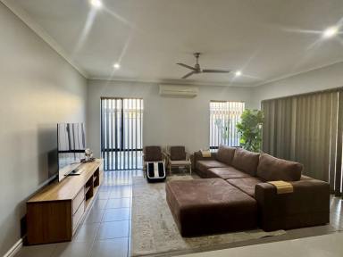 House For Sale - WA - Dalyellup - 6230 - DALYELLUP - Nothing to do but Unpack and enjoy your new lifestyle  (Image 2)