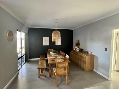 House For Sale - WA - Dalyellup - 6230 - DALYELLUP - Nothing to do but Unpack and enjoy your new lifestyle  (Image 2)