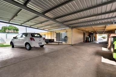 House For Sale - VIC - Mildura - 3500 - Family Home with Exceptional Investment and Established Shopfront. (Image 2)