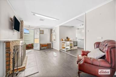 House For Sale - VIC - Stawell - 3380 - Charming Centrally Positioned Cottage (Image 2)