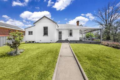 House For Sale - NSW - Tumut - 2720 - Full of Charm and Character  (Image 2)