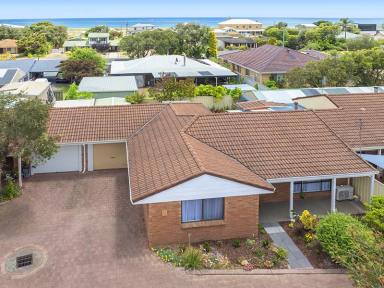 House For Sale - WA - Geographe - 6280 - 250 metres to Geographe Bay Beach! (Image 2)