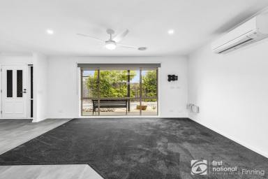 House For Sale - VIC - Cranbourne - 3977 - Prime Location - Renovated to Perfection  (Image 2)
