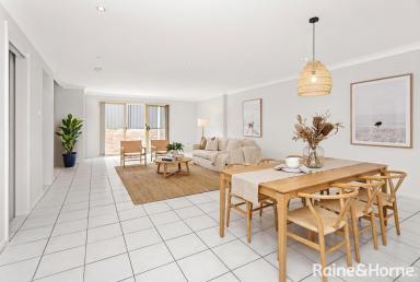 Townhouse For Sale - NSW - Kiama - 2533 - Central Location - Boutique Complex! (Image 2)