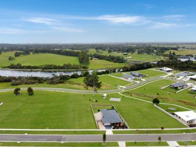 Residential Block For Sale - VIC - Nicholson - 3882 - RIVERSIDE LIVING WITH A RESERVE AT YOUR DOOR STEP  (Image 2)