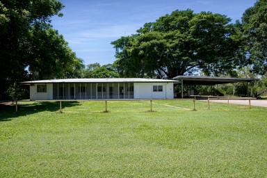 Mixed Farming For Sale - NT - Katherine - 0850 - PREMIUM LIFESTYLE MIXED FARMING HOLDING WITH PRIVATE RIVER ACCESS  (Image 2)