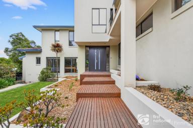 House For Sale - VIC - Frankston South - 3199 - YOUR VERY OWN PRIVATE OASIS  (Image 2)
