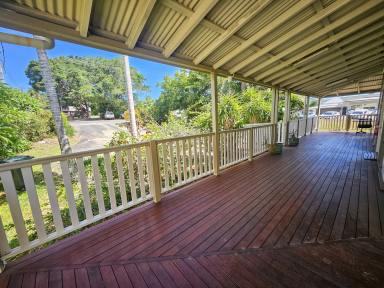 House For Sale - QLD - Cooktown - 4895 - Classic Versatile Queenslander  (Image 2)