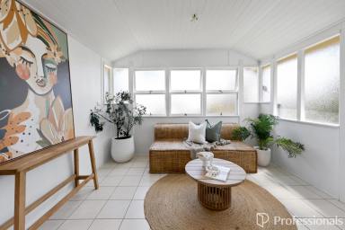 House For Sale - QLD - East Mackay - 4740 - Queenslander with Pool and Shed!  (Image 2)