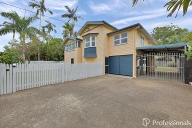 House For Sale - QLD - East Mackay - 4740 - Queenslander with Pool and Shed!  (Image 2)