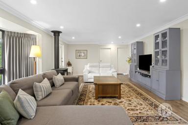 Acreage/Semi-rural For Sale - VIC - Pearcedale - 3912 - Refined Small Acreage Appeal on the Village Edge  (Image 2)