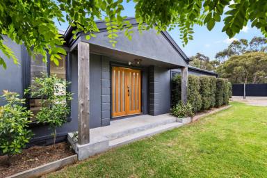 House For Sale - VIC - Golden Square - 3555 - Modern Family Space with Exceptional Potential (Image 2)