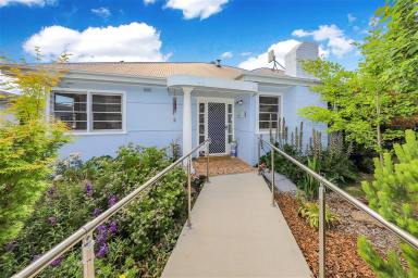 House For Sale - NSW - Batlow - 2730 - Breathtaking Batlow Views  (Image 2)