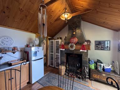 House For Sale - TAS - Wivenhoe - 7320 - Wonderful Wivenhoe (Image 2)