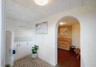 House For Lease - NSW - Lugarno - 2210 - Water frontage home with water view  (Image 2)