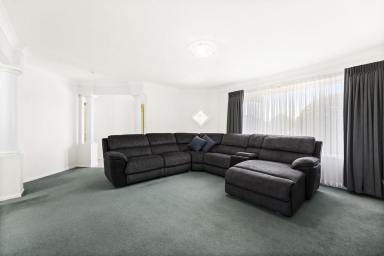 House Sold - QLD - Middle Ridge - 4350 - Sold Off Market  (Image 2)