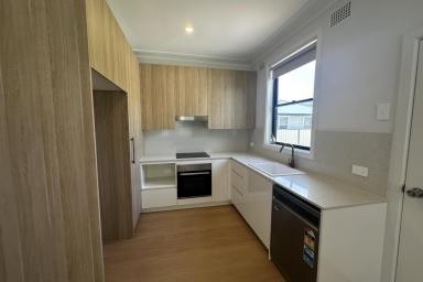 House For Lease - NSW - Raymond Terrace - 2324 - RENOVATED 3 BEDROOM HOME! (Image 2)