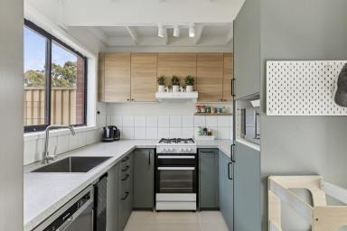 Unit For Sale - VIC - Seymour - 3660 - Stylish, Fully Renovated Unit with Spacious Yard  (Image 2)