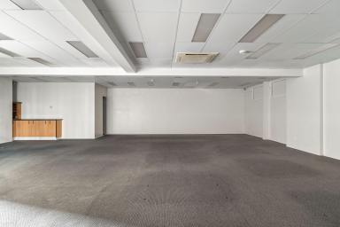 Retail For Lease - QLD - North Toowoomba - 4350 - 104 sqm. Tenancy in Shopping Centre - Lots of Parking & Convenient (Image 2)